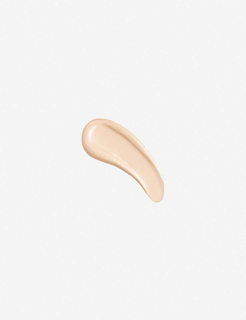 Charlotte Tilbury Magic Away Concealer (4)