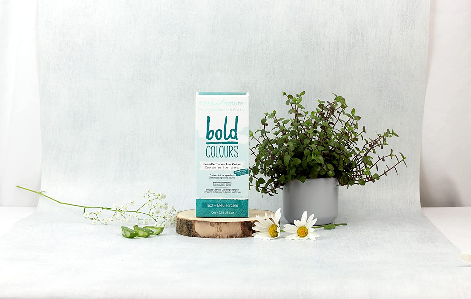 Tints of Nature Teal Bold Colour Semi-Permanent Hair Dye Strengthening and Hydrating - Single Pack