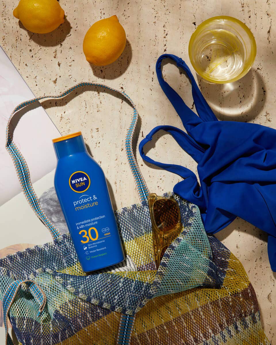 Nivea Sun Protect and Moisture Moisturising Sun Lotion SPF 30-200 ml