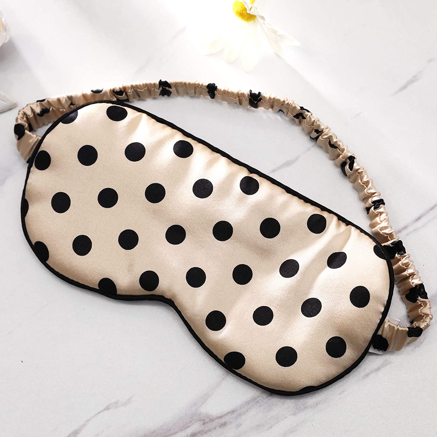 100% Mulberry Silk Sleep Eye Mask Blindfold with Adjustable Strap, Soft Silk Eye Cover for Women Men