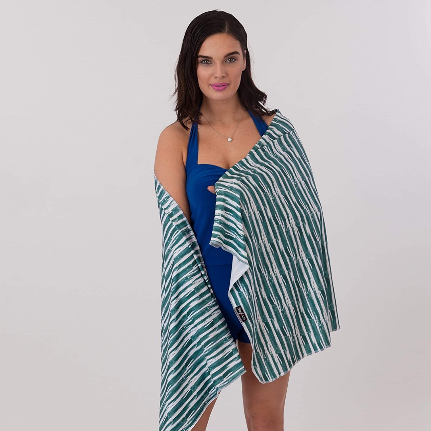 Luv Bug Company UPF 50+ Sunscreen Towel Full Size (Black Stripe)