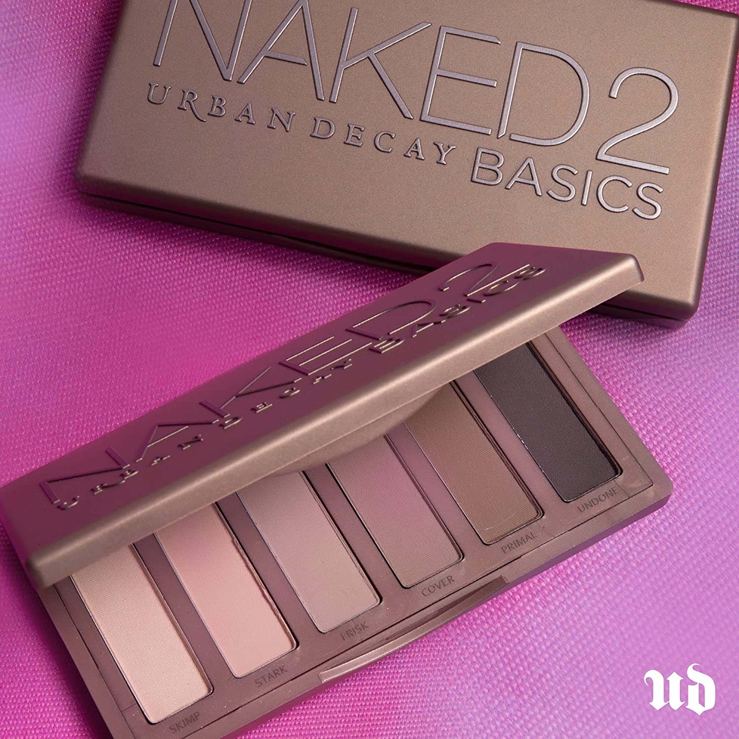 Urban Decay Naked3 Mini Eyeshadow Palette - Pigmented Eye Makeup Palette For On the Go - Ultra Blend