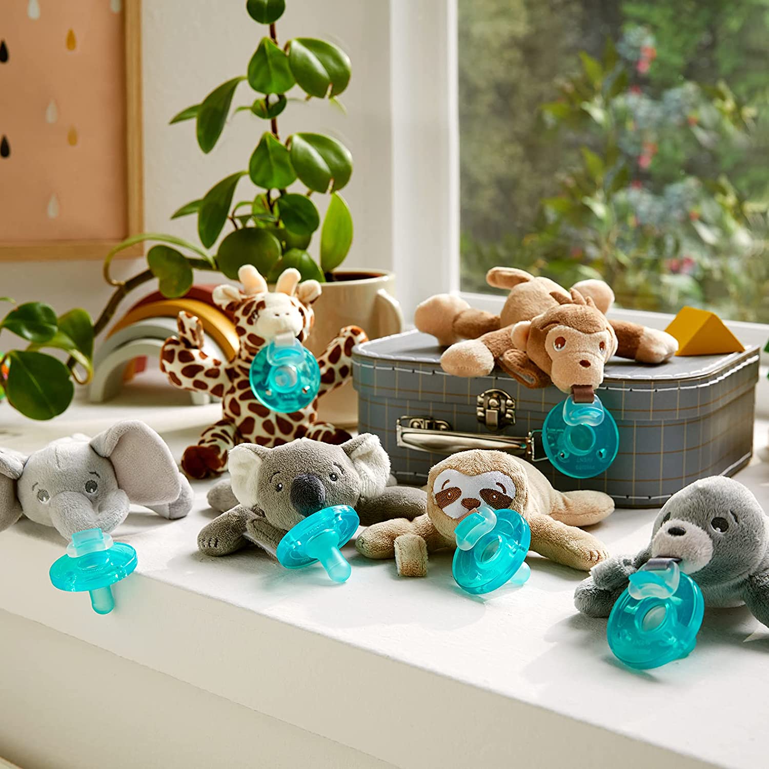 Philips AVENT Soothie Snuggle Pacifier Holder with Detachable Pacifier, Koala, 0m+, SCF347/06