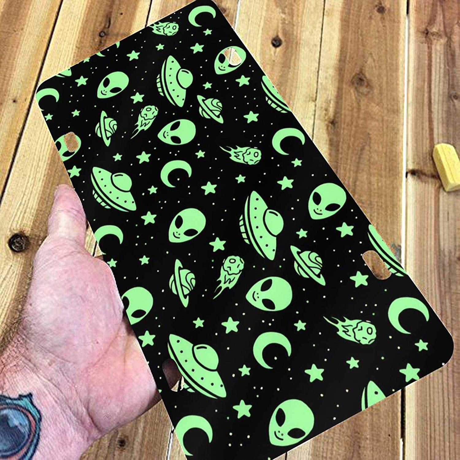 Aliens Spaceships License Plate Frame Aluminum Metal Covers,Metal Novelty Car Plate for Women Girls 