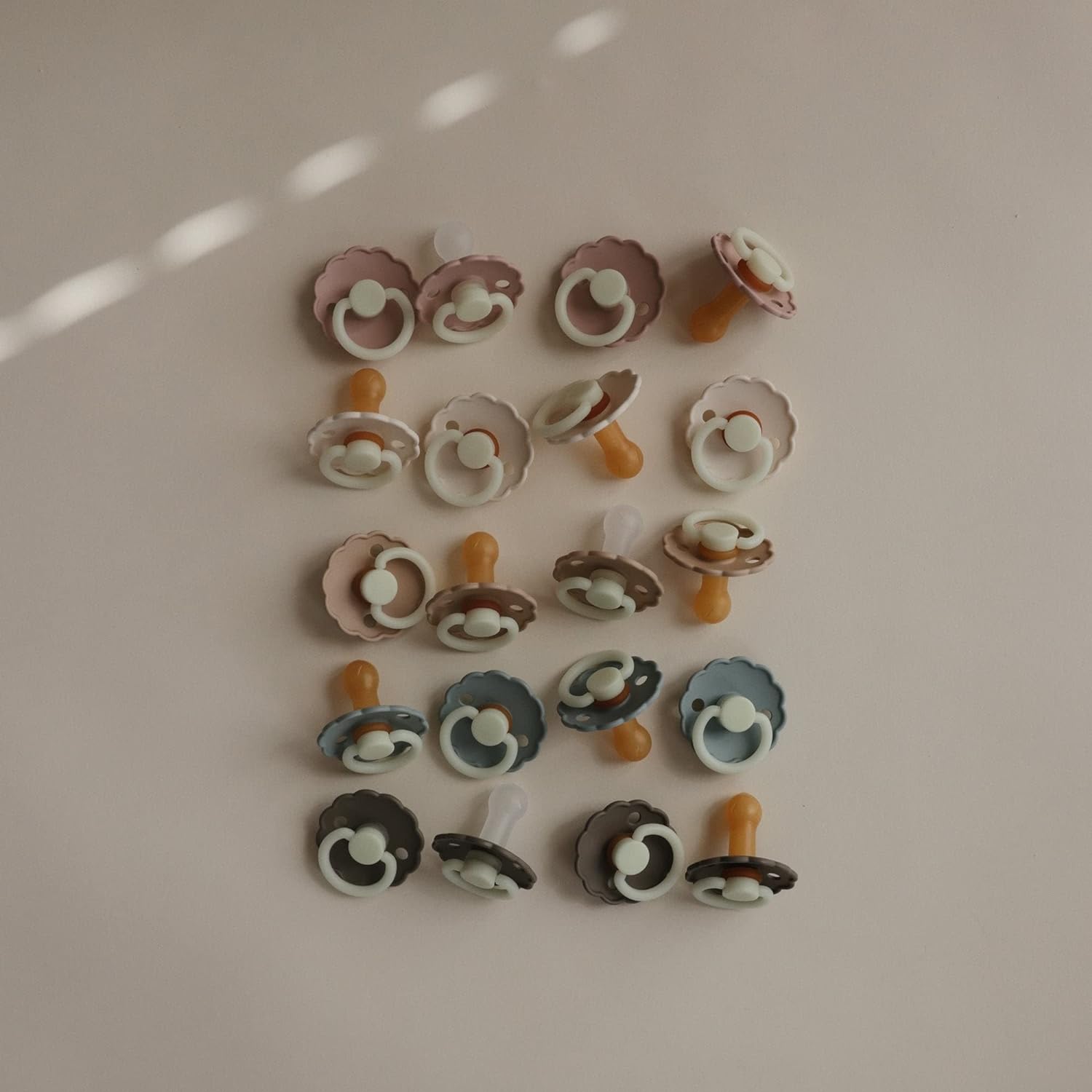 FRIGG Daisy Night Natural Rubber Baby Pacifier | Made in Denmark | BPA-Free (Croissant/Cream, 0-6 Mo