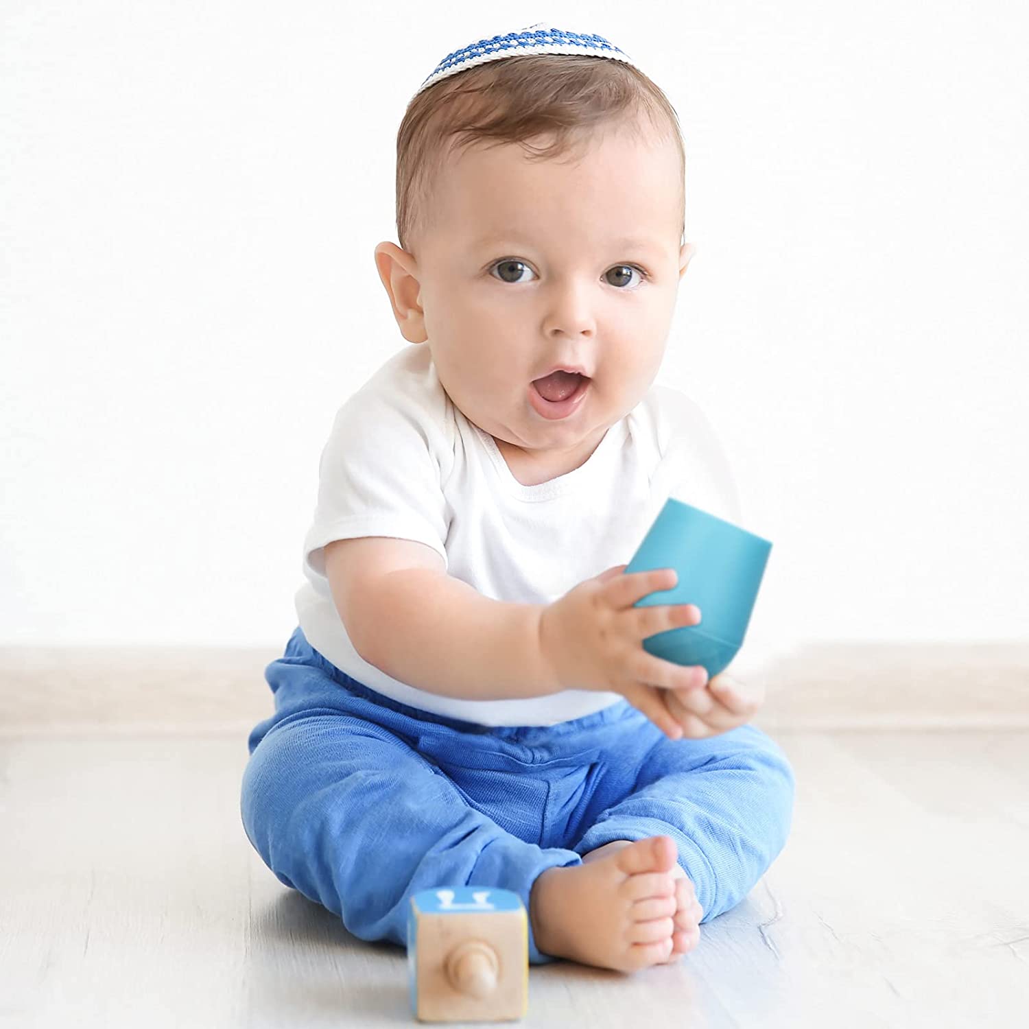 4 Pieces Transitional Training Silicone Baby Drinking Cups Toddlers Training Open Cup with Handle Si