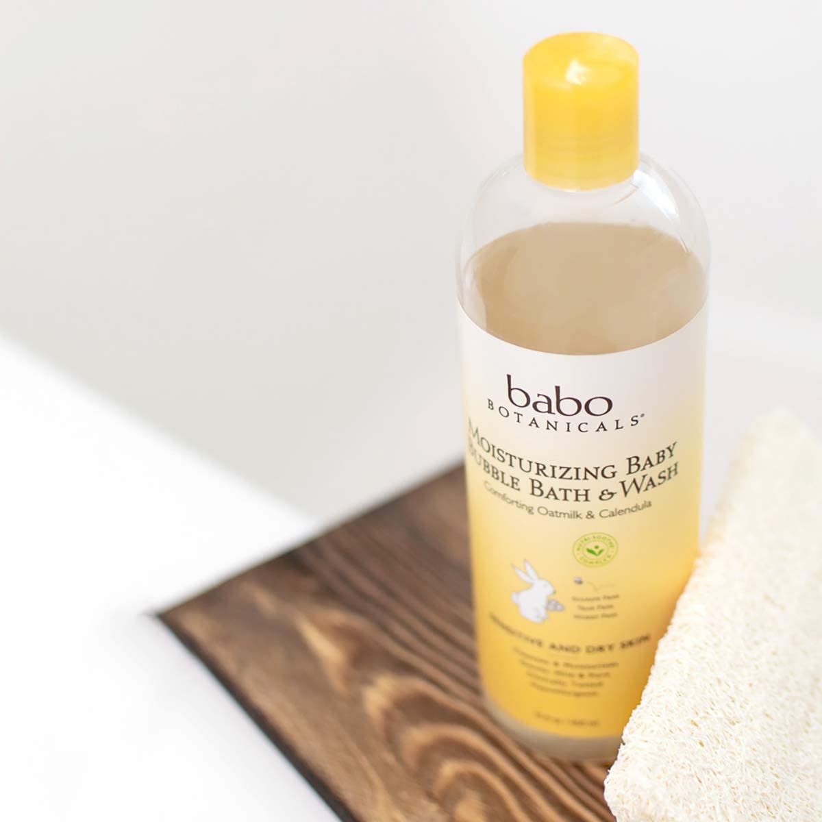 Babo Botanicals Moisturizing Plant-Based 2-in-1 Bubble Bath & Wash - with Organic Calendula & Natura