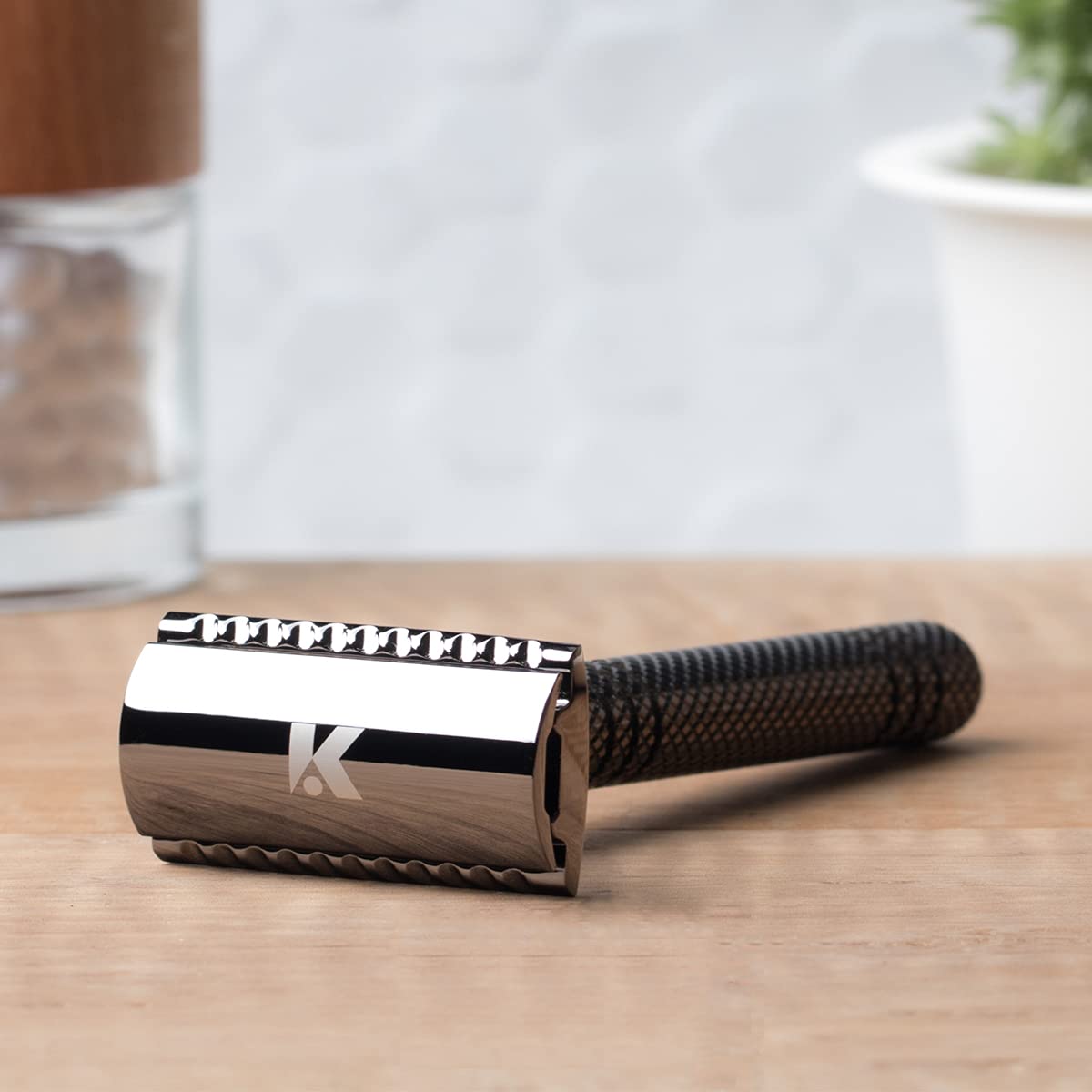 Safety Razor Luxurious,Razor Shaved Head, Safety Razor For Skinhead (Titanium)