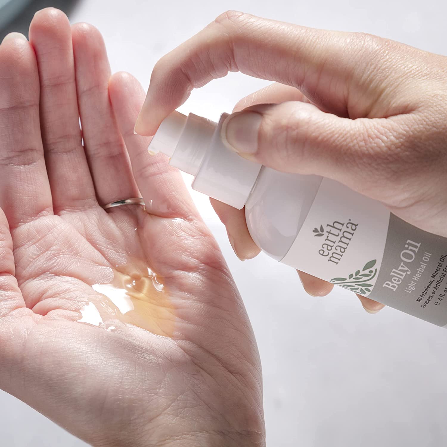 Belly Oil by Earth Mama | to Safely Moisturize and Promote Skin