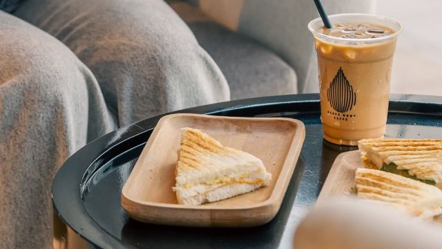 10% off discount at Black Drop Café