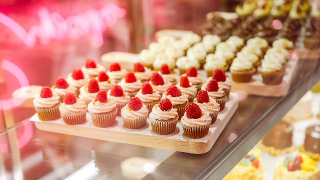 15% off on 2 Dozen Mini CupCake discount at Cupcake Boutique