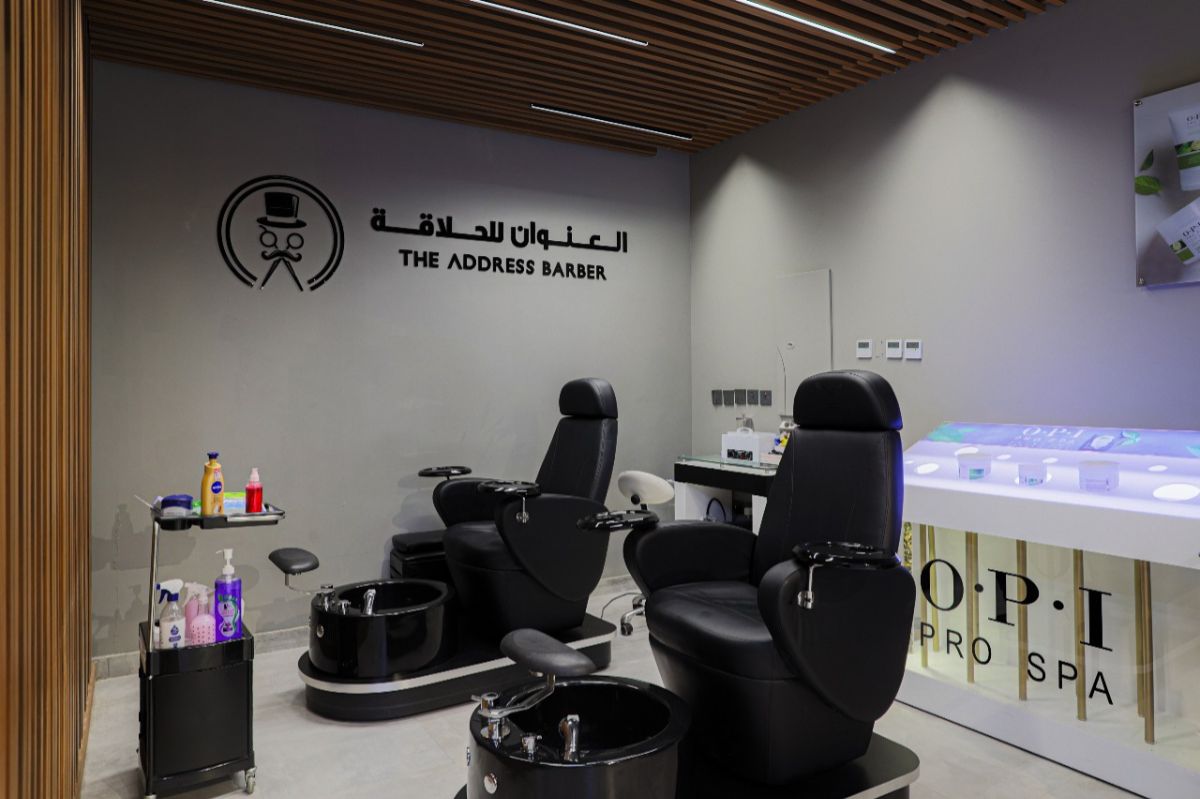خصم ٤٠ ٪ discount at العنوان للحلاقة