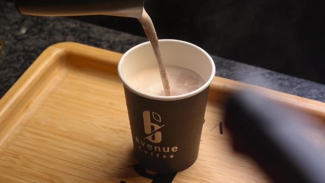 Americano or Espresso with a Croissant for only 1 BD! discount at 6 Avenue Cafe