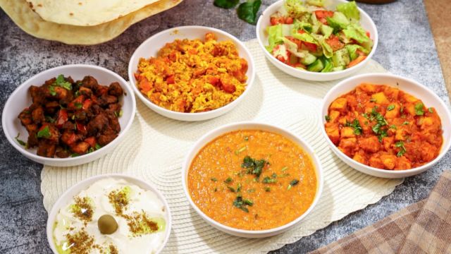 50% Off on Breakfast Tray for 4 discount at Anwar Al Iraq Restaurant