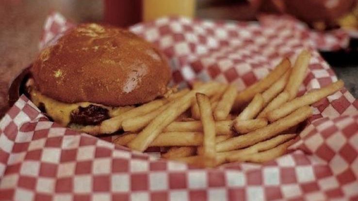 15% OFF discount at Retro Burgers N Shakes