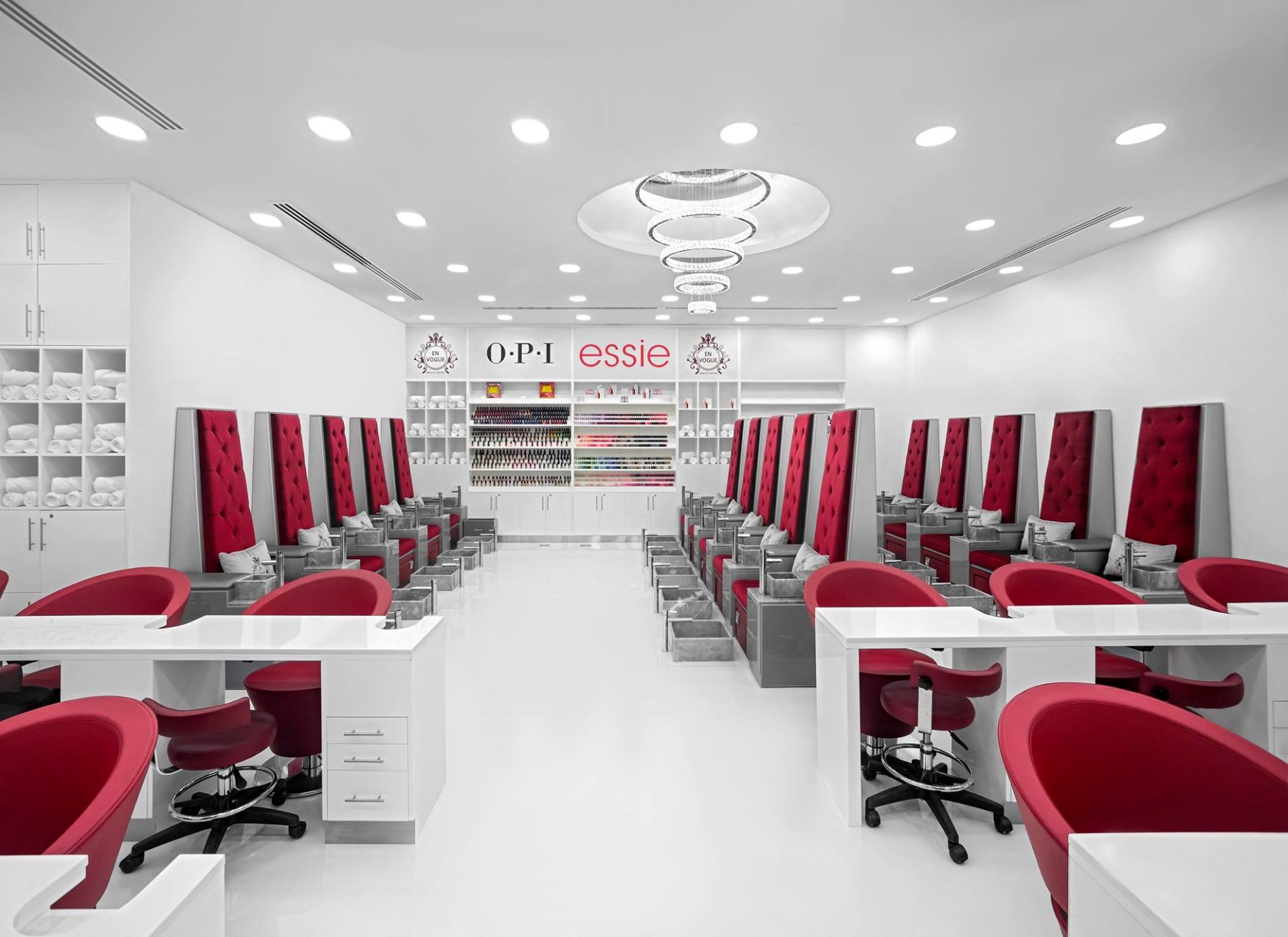 En Vogue Beauty Center Home Facebook